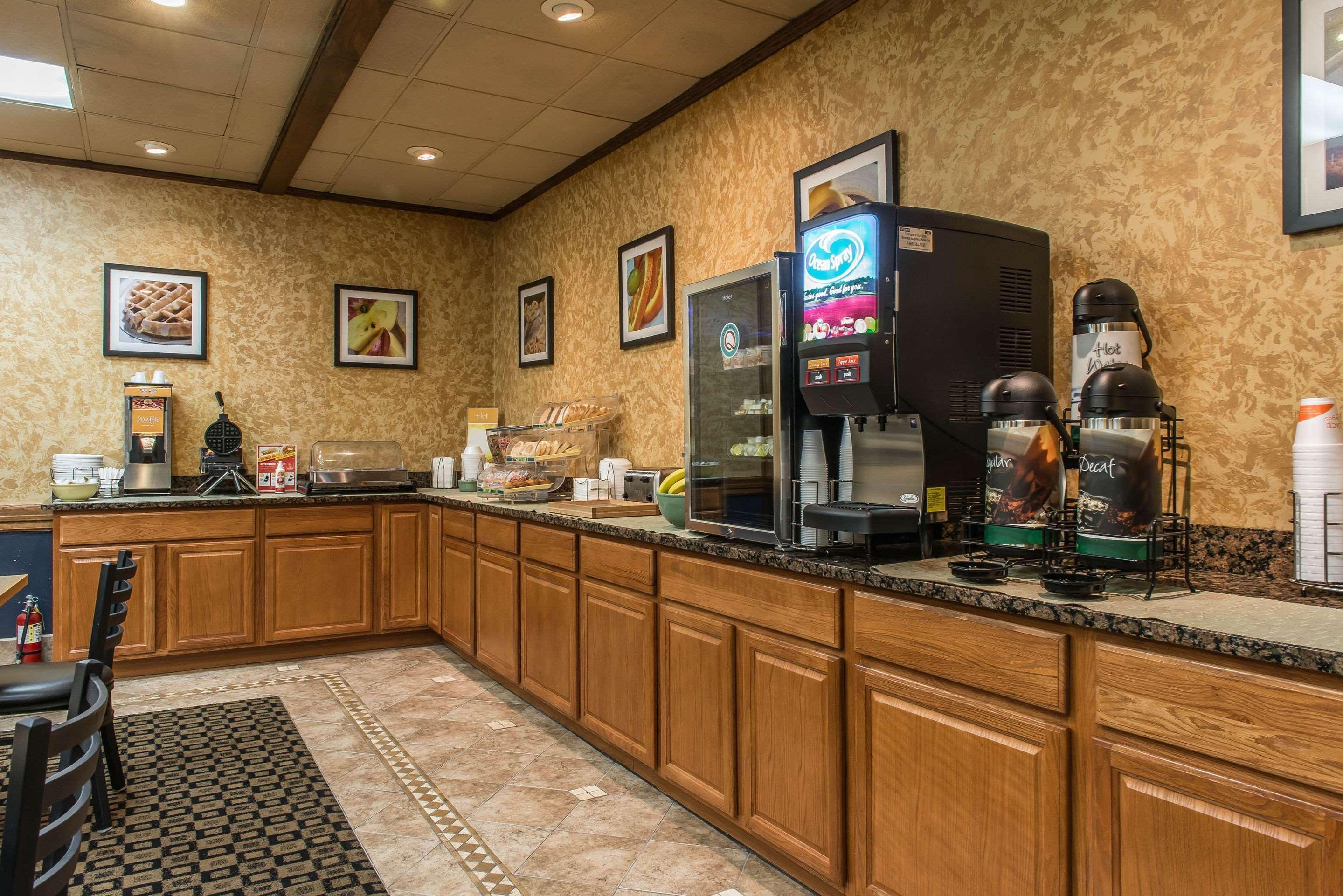 Quality Inn Hermitage Exterior foto